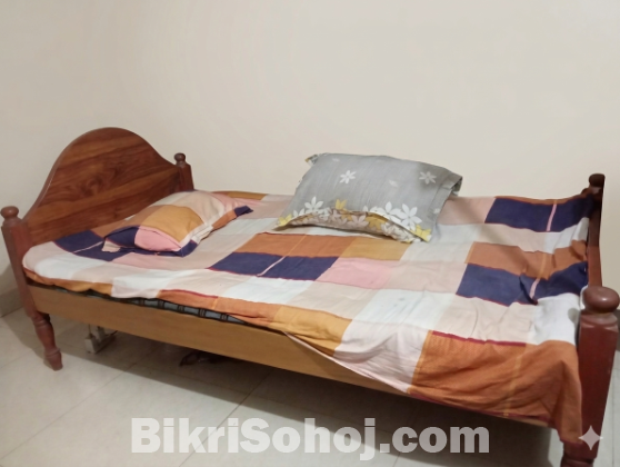 BED & Table Urgent Sell